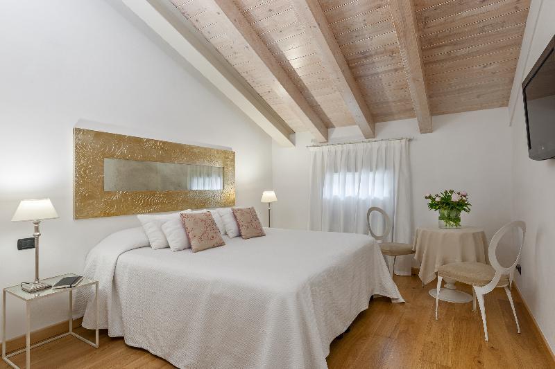 ורונה Affittacamere Boutique Room מראה חיצוני תמונה